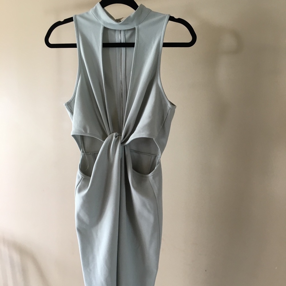 L’atiste by Amy pale sage sexy dress